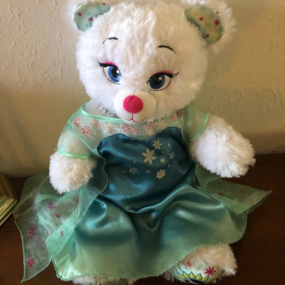 🎠4-sale BAB Disney’s Frozen Elsa Doll-  499 $25 or. $20 w/offer